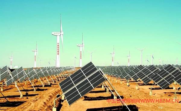 太阳能路灯通过并网和独立型号安装