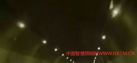▲隧道“闪烁效应”