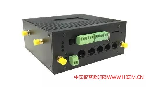 智慧照明创新通讯设备超级工业智能网关“聚盒1代