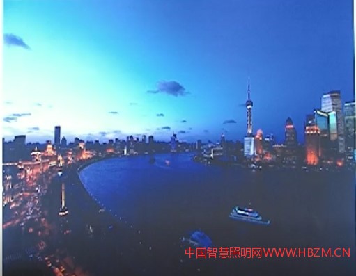 黄浦江两岸的一看就知道是上海夜景照明及景观照明