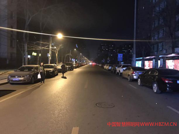 长春希达新一代钠灯色LED路灯------LED路灯行业的新力量