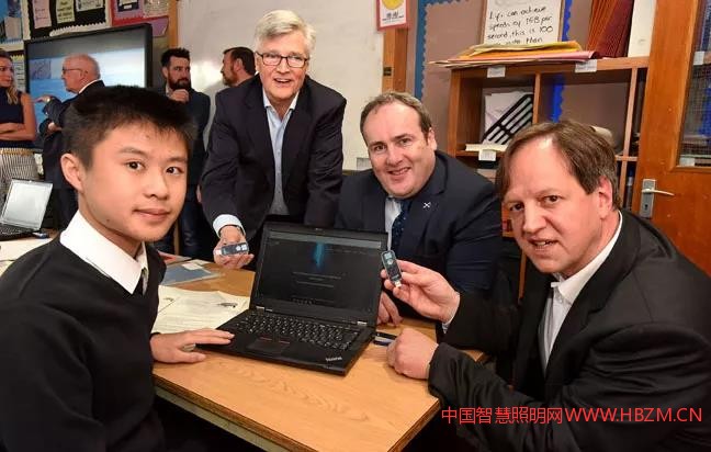 首个部署LiFi的学校、首台用于教室的LiFi台灯出现--中国智慧照明网