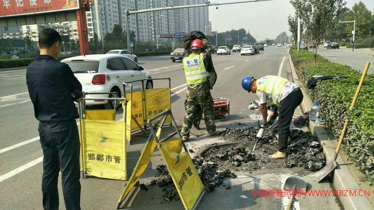 北环立交桥处理照明电缆故障