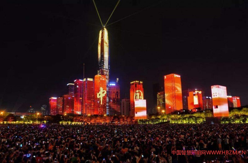 ▲深圳“十一”国庆灯光秀