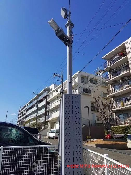 这是来自日本街头的智慧灯杆站