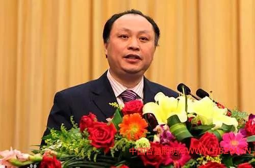 照明界第一位中国科学院院士江风益