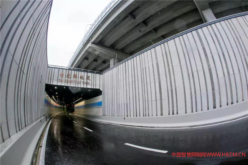 三思承建诸光路地下通道隧道照明工程