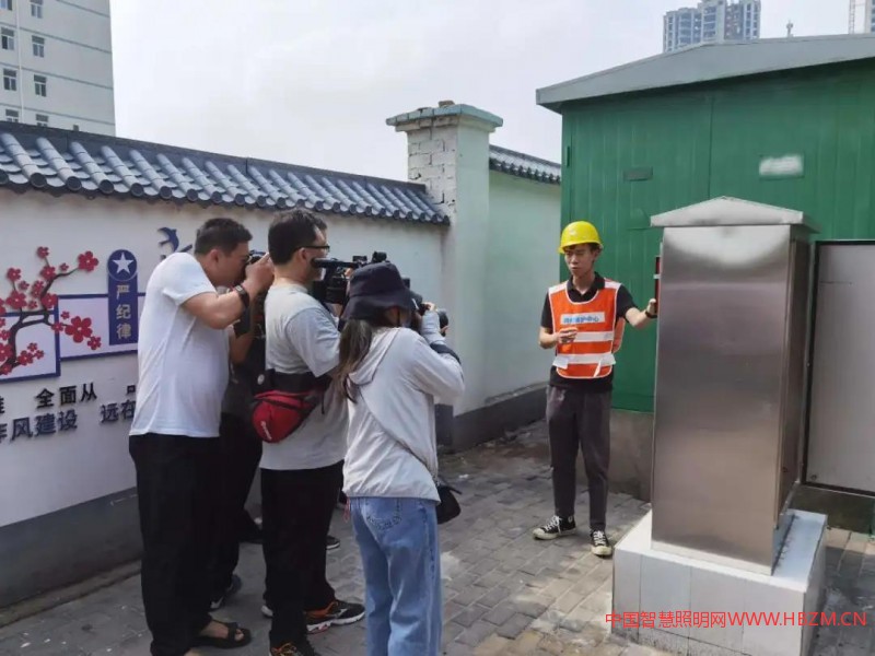 广东正力通用电气有限公司高端技术服务部梁家业讲解漏电报警系统如何工作
