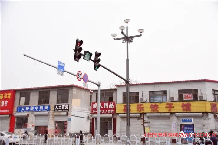 “多杆合一”!定州市新增多功能智慧综合路灯杆