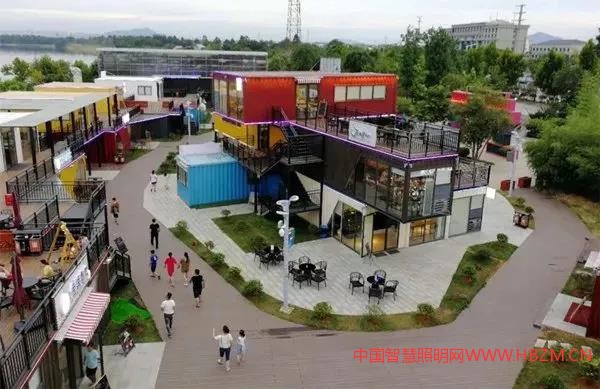 湖南岳阳市汨罗江特色小镇智慧灯杆