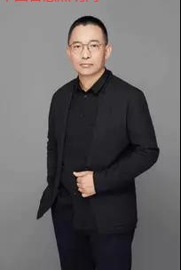 许东亮 栋梁国际照明设计中心 总设计师 2017厦门金砖会议期间夜景照明总设计师 2018青岛上合峰会期间城市照明提升总设计师